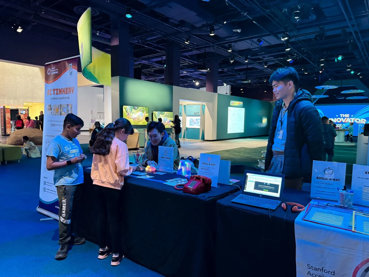 Young learners at a Stanford AI Tinkery pop-up